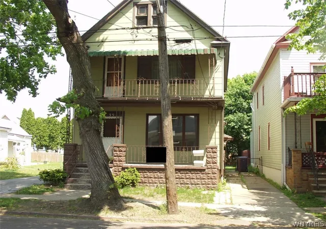 Homes for sale in Buffalo, NY | 35 Weiss St, Buffalo, NY 14206 | MLS# B1691241