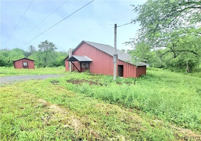 Homes for sale in Amboy, NY | 226 Nichols Rd, Amboy, NY 13493 | MLS# S1688128