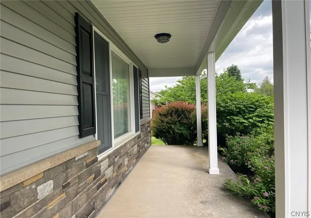 4th image of 325 Betsinger Rd, Sherrill, NY 13461 | MLS# S1690244