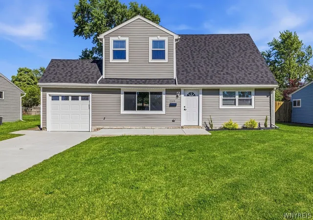 Homes for sale in Grand Island, NY | 1169 La Salle Ave, Grand Island, NY 14072 | MLS# B1693257
