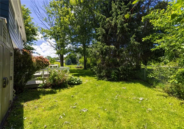 Photo 31 of Sale Pending at 1555 Trefoil Ct, Walworth, NY 14568 | MLS# R1693656 | Listing updated on 2026-07-25