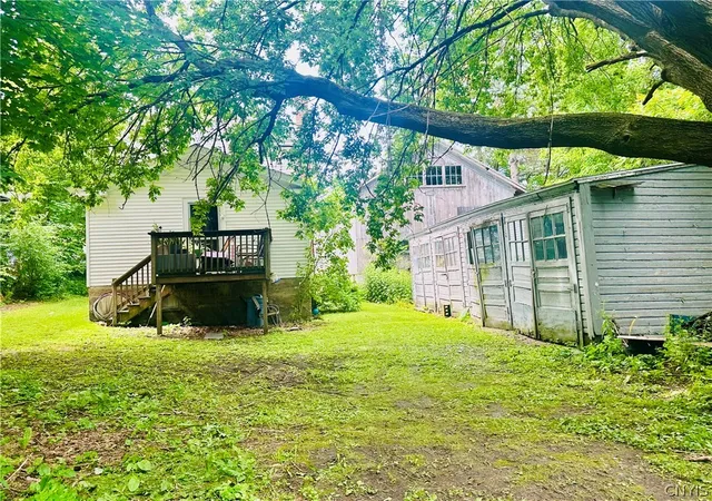 Photo 3 of Single family home for sale at 11 Murray St, Oswego, NY 13126 | MLS# S1693551 | Listing updated on 2026-06-24