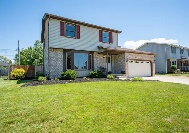 Homes for sale in West Seneca, NY | 26 Harwood Rd, West Seneca, NY 14224 | MLS# B1691553
