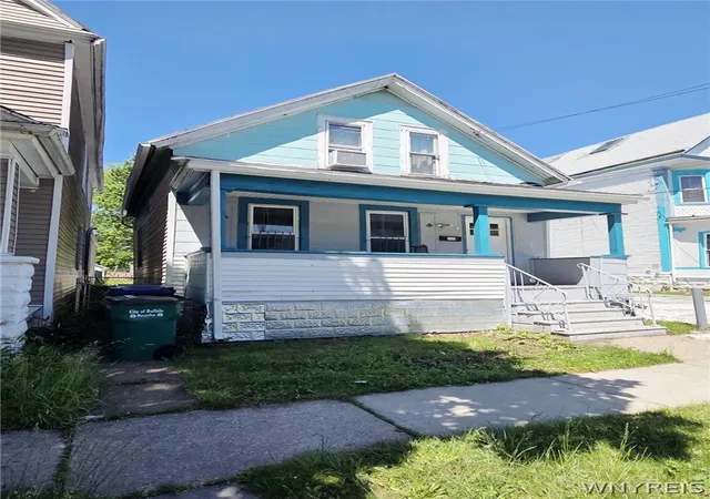 Homes for sale in Buffalo, NY | 38 Johnson St, Buffalo, NY 14212 | MLS# B1693651