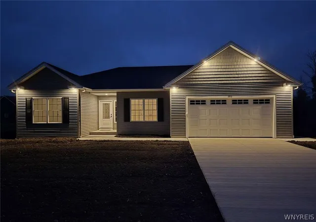 2nd image of 1973 Bedell Rd, Grand Island, NY 14072 | MLS# B1693678