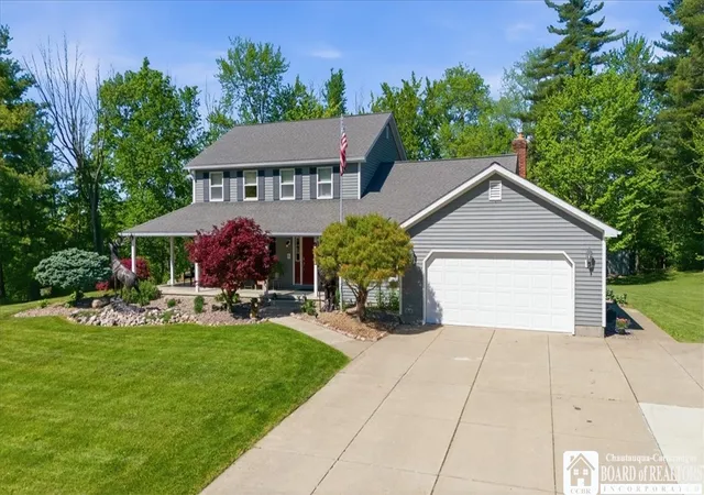 Photo 1 of Sale Pending at 5343 Oakridge Dr, Hamburg, NY 14075 | MLS# R1693668 | Listing updated on 2026-07-14