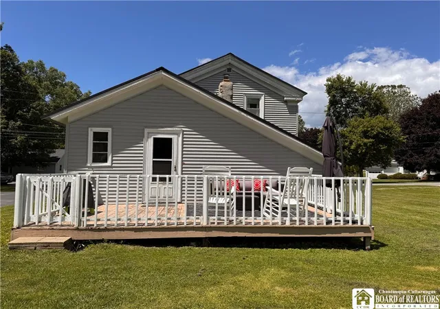 Homes for sale in Randolph, NY | 276 Spring St, Randolph, NY 14772 | MLS# R1693187