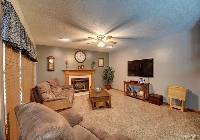 3rd image of 59 Fawn Meadows Ct, Getzville, NY 14068 | MLS# B1693684