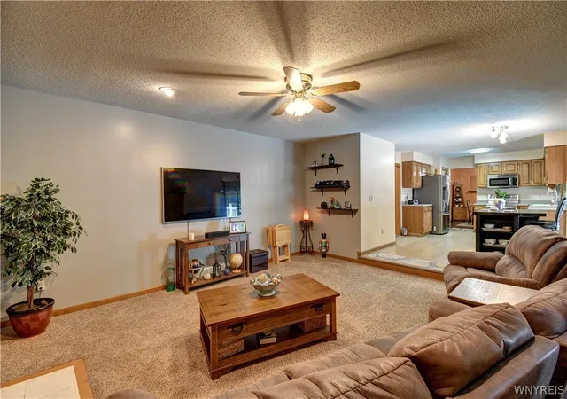 5th image of 59 Fawn Meadows Ct, Getzville, NY 14068 | MLS# B1693684