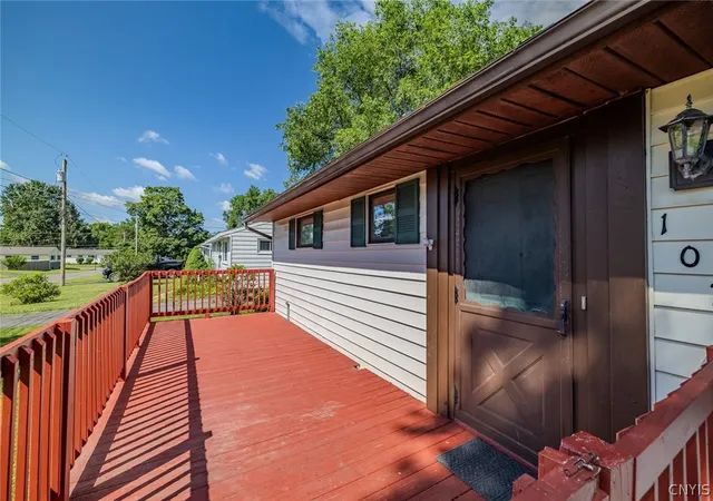 4th image of 107 Albernathy St St, Salina, NY 13088 | MLS# S1693195