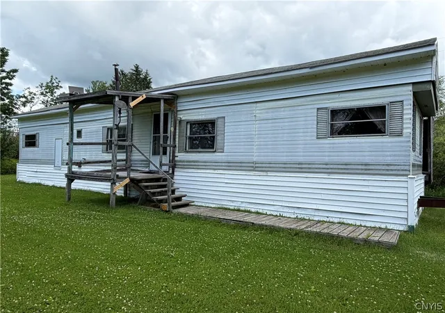 Homes for sale in Lee, NY | 9962 Capron Rd, Lee, NY 13363 | MLS# S1693692