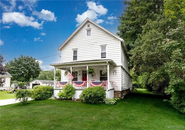 2nd image of 2682 New Rd, Porter, NY 14131 | MLS# B1693709