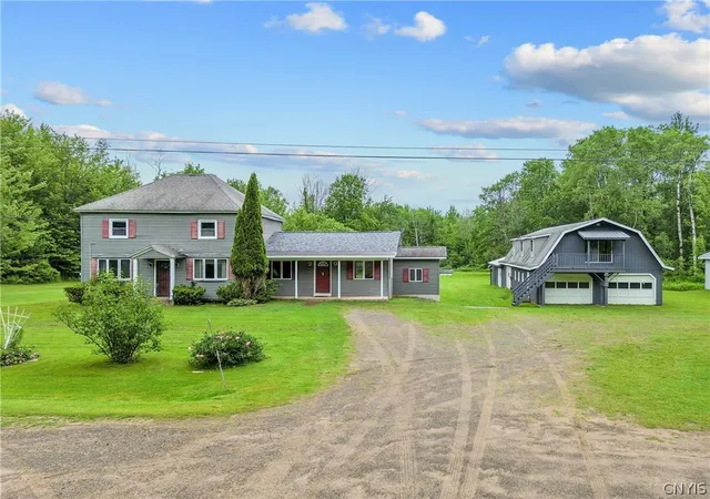 Photo 3 of Single family home for sale at 42 Grafton Sq Rd, Parish, NY 13131 | MLS# S1693644 | Listing updated on 2026-08-04