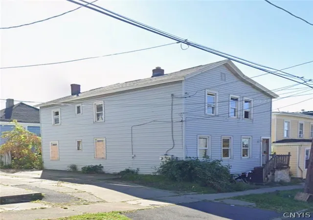 1st image of 504 Ash St, Syracuse, NY 13208 | MLS# S1692509