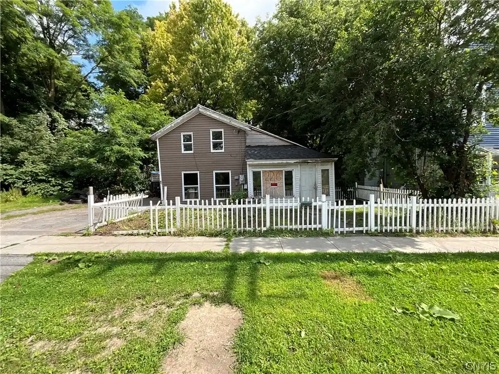 Single family home for sale at 226 Main Ave, Watertown, NY 13601 | MLS# S1693478