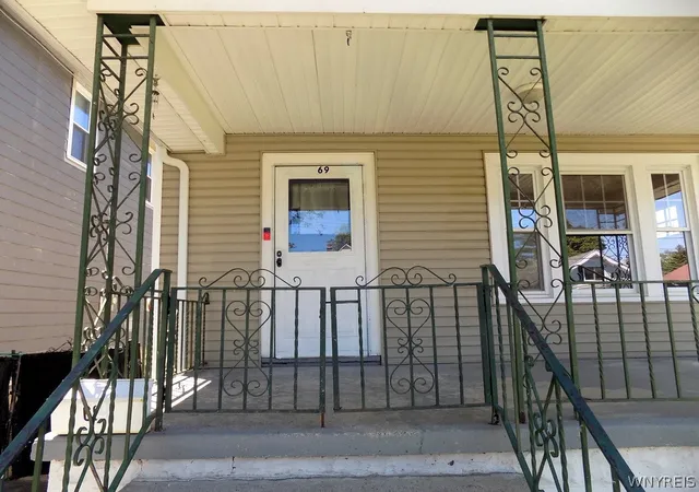 Photo 3 of Sale Pending at 69 Lockwood Ave, Buffalo, NY 14220 | MLS# B1691422 | Listing updated on 2026-07-08