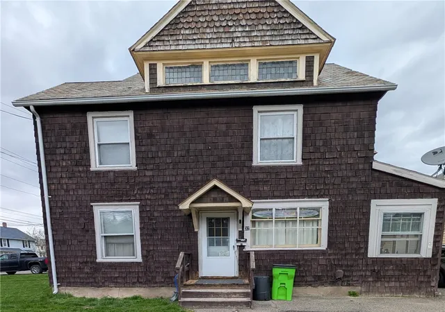 Homes for sale in Bath, NY | 32 W William St, Bath, NY 14810 | MLS# R1692731