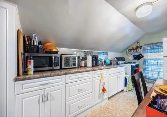 Homes for sale in Bath, NY | 32 W William St, Bath, NY 14810 | MLS# R1692731