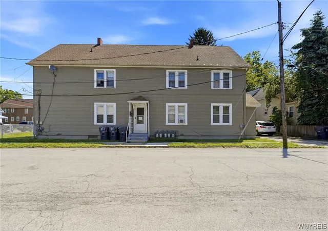 Homes for sale in Lackawanna, NY | 85 Kirby Ave, Lackawanna, NY 14218 | MLS# B1693346