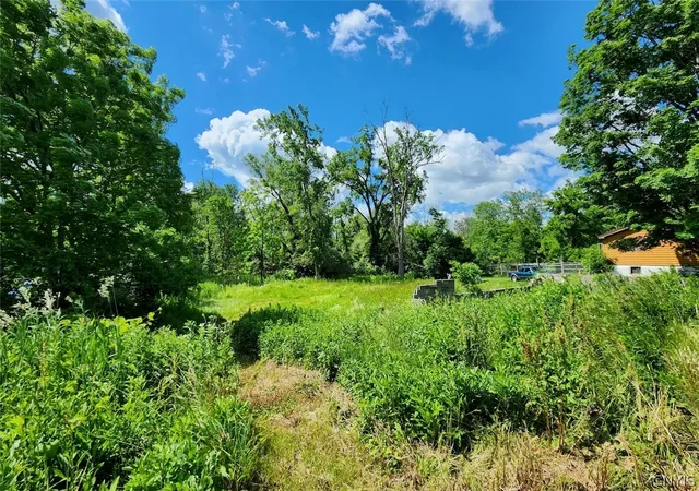 3rd image of 2102 Warners Rd, Van Buren, NY 13164 | MLS# S1693558