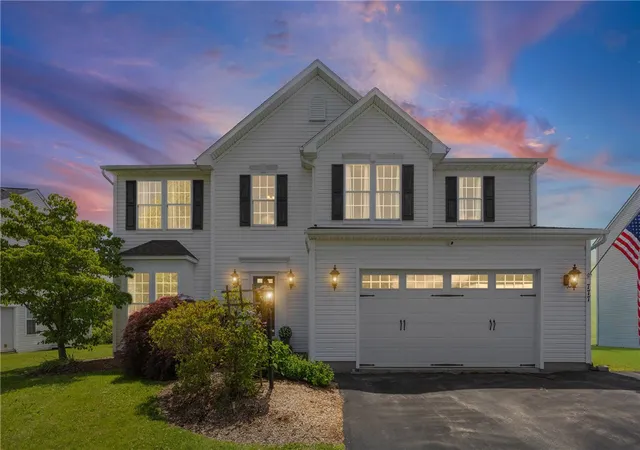 3rd image of 777 Duck Holw, Victor, NY 14564 | MLS# R1692481