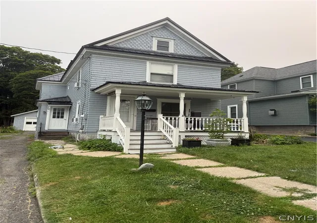 Photo 1 of Single family home for sale at 7 Vandenbosch Ave, Auburn, NY 13021 | MLS# S1693784 | Listing updated on 2026-07-15
