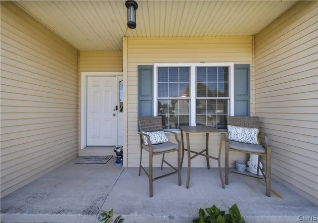 3rd image of 7842 Marina Dr, Bridgeport, NY 13030 | MLS# S1690380
