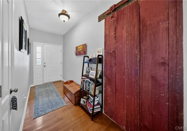 4th image of 7842 Marina Dr, Bridgeport, NY 13030 | MLS# S1690380
