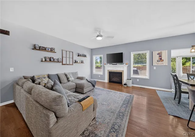 5th image of 7842 Marina Dr, Bridgeport, NY 13030 | MLS# S1690380