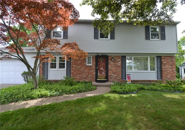 Homes for sale in Perinton, NY | 118 Nettlecreek Rd, Perinton, NY 14450 | MLS# R1693780