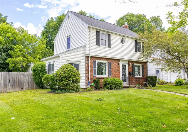 50th image of 218 Somershire Dr, Irondequoit, NY 14617 | MLS# R1692552