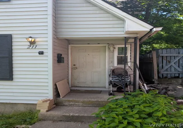 Photo 2 of Single family home for sale at 211 N 6th Street, Olean, NY 14760 | MLS# B1693444 | Listing updated on 2026-07-29