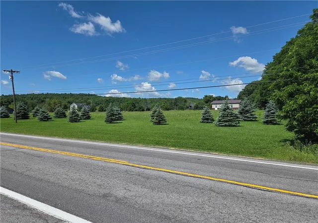 Homes for sale in Canandaigua Town, NY | 5750 Smith Rd, Canandaigua Town, NY 14424 | MLS# R1693797
