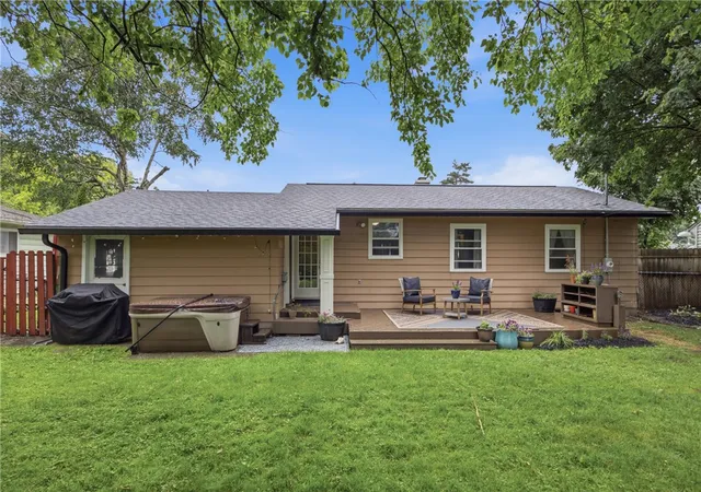 Homes for sale in Canandaigua City, NY | 107 Canandaigua Ave, Canandaigua City, NY 14424 | MLS# R1693039