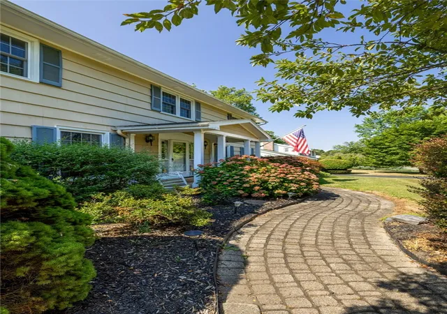 Homes for sale in Penfield, NY | 47 Hillrise Dr, Penfield, NY 14526 | MLS# R1693312
