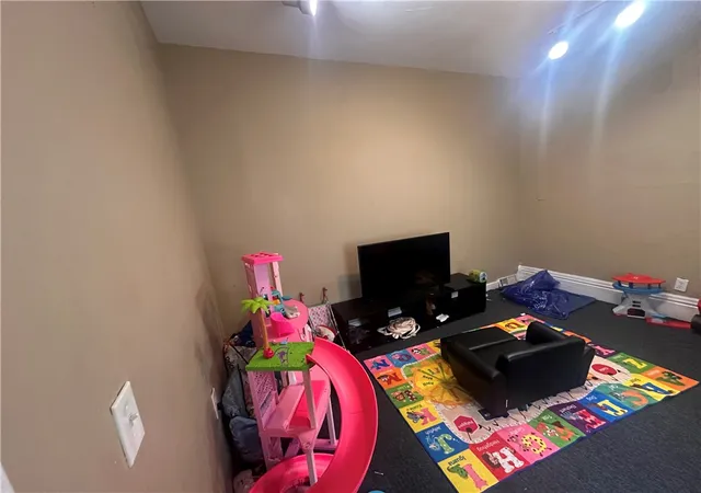 Photo 5 of Single family home for sale at 345 4th Street, Rochester, NY 14605 | MLS# R1689577 | Listing updated on 2026-08-04