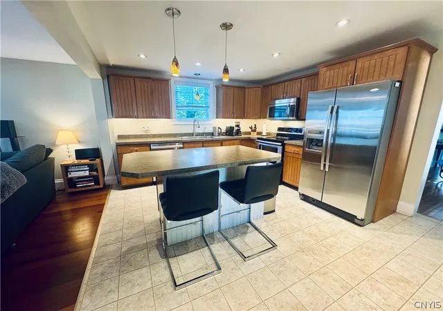 4th image of 71 College St, Clinton, NY 13323 | MLS# S1693807