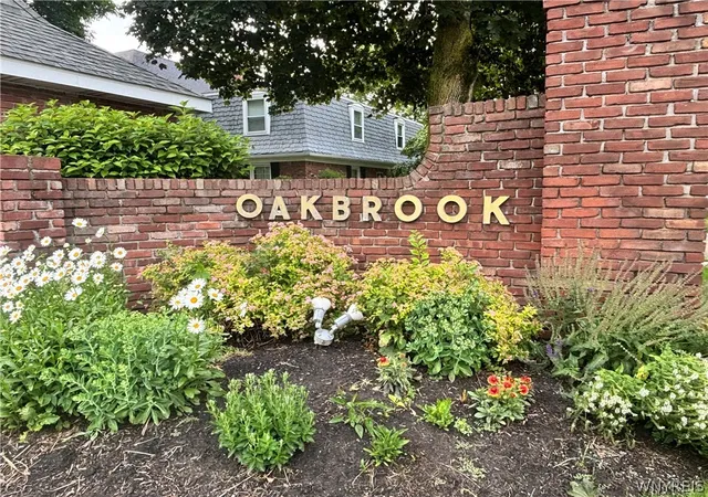 31st image of 40 Hamlin Sq #E, Buffalo, NY 14221 | MLS# B1693679