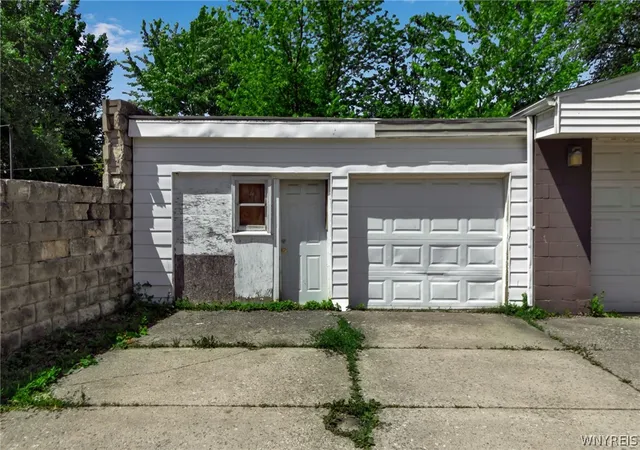 Homes for sale in Buffalo, NY | 116 Lafayette Ave, Buffalo, NY 14213 | MLS# B1688281