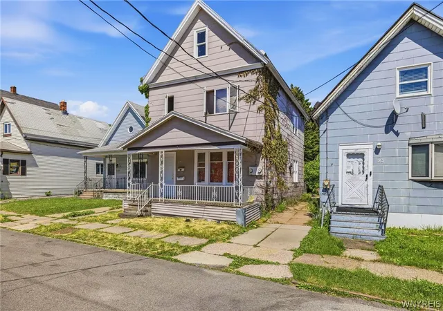 2nd image of 25 Thomas St, Buffalo, NY 14206 | MLS# B1693851