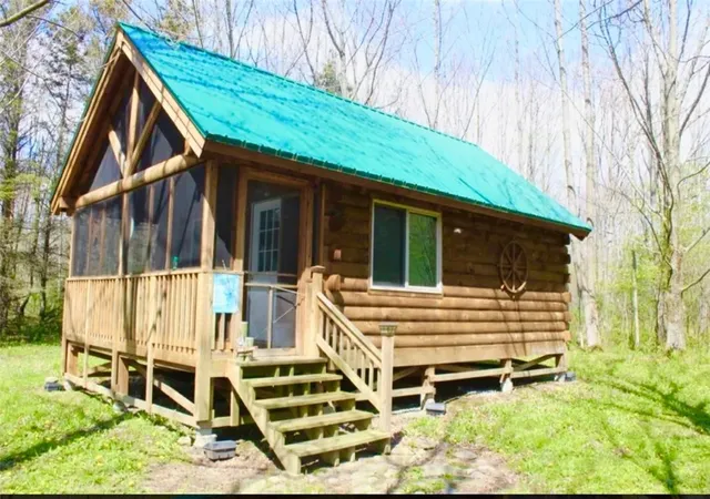 1st image of 330 Cummings Rd, Pulaski, NY 13142 | MLS# R1693854