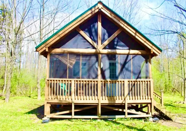 Photo 3 of Single family home for sale at 330 Cummings Rd, Pulaski, NY 13142 | MLS# R1693854 | Listing updated on 2026-07-12