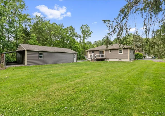 4th image of 8187 Sixty Rd, Lysander, NY 13027 | MLS# S1690485