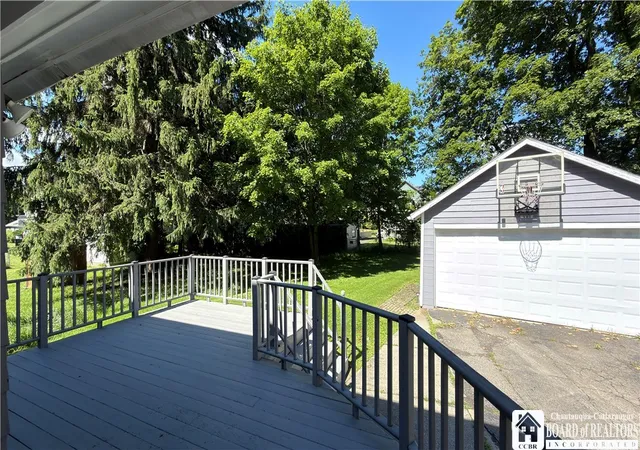 4th image of 22 Tew St, Jamestown, NY 14701 | MLS# R1693745