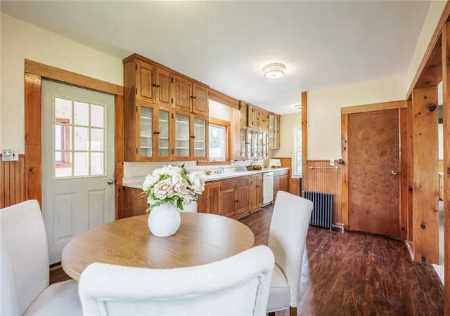 Homes for sale in Macedon, NY | 2503 Canandaigua Rd, Macedon, NY 14502 | MLS# R1686310