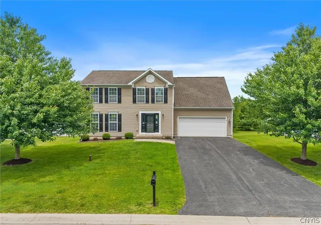 Homes for sale in Clay, NY | 5549 Bingley Ln, Clay, NY 13041 | MLS# S1693800