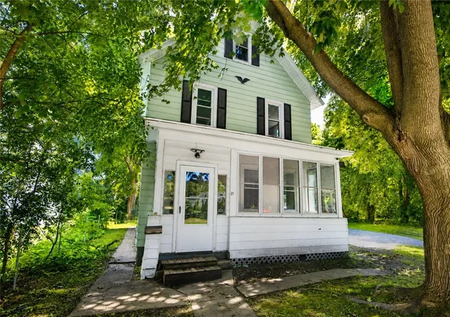 Photo 1 of Sale Pending at 21 Worthington Ave, Geneva, NY 14456 | MLS# R1692913 | Listing updated on 2026-07-17