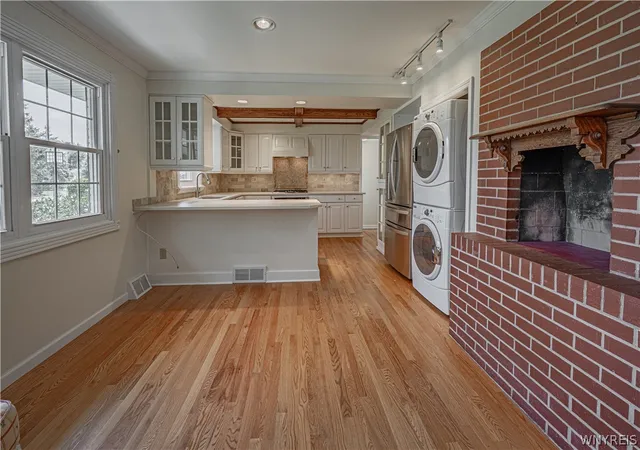 Photo 4 of Sale Pending at 70 Westchester Rd, Buffalo, NY 14221 | MLS# B1693218 | Listing updated on 2026-07-24