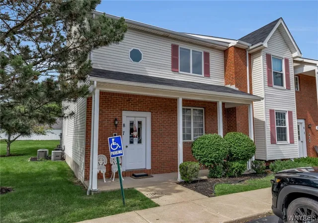 Homes for sale in Amherst, NY | 3 Keph Dr #8, Amherst, NY 14228 | MLS# B1692256