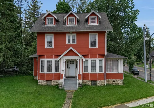 1st image of 125 Winspear Ave, Buffalo, NY 14214 | MLS# B1693821